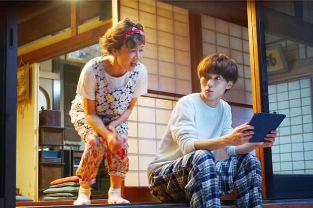 千空の夢を親代わりの伯母も応援　(c)フジテレビ