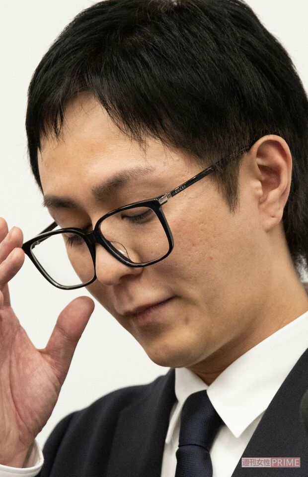 '19年4月、女性を暴行したとして謝罪会見を開いたAAAの浦田直也