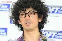 滝藤賢一、横澤夏子との『楽楽精算』CMは590万回再生の大バズり!二宮和也に並ぶ“キング”になれた理由