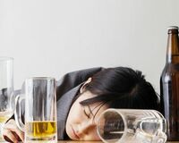 泥酔した女性をターゲットにした犯罪、被害を防ぐ方法とは
