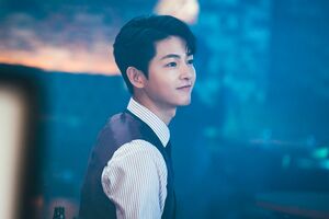 （c）Netflixオリジナルシリーズ『ヴィンチェンツォ』独占配信中