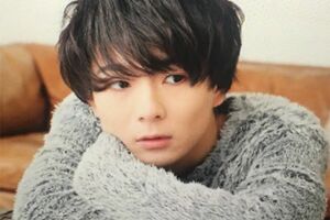 元ユーチューバーのワタナベマホト。本名が奇抜な漢字を使っていたことも注目された。