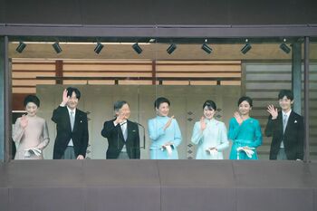 新年一般参賀での天皇ご一家と秋篠宮家ご一家