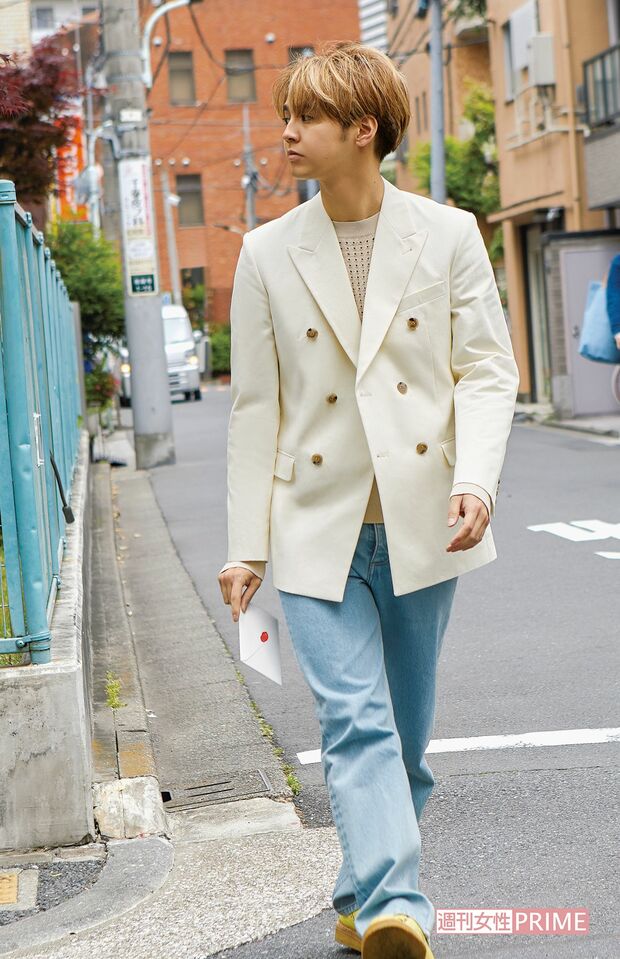 片寄涼太　撮影／岩澤高雄（The VOICE MANAGEMENT）