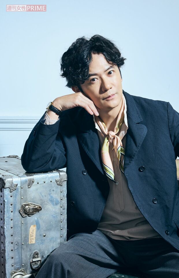 稲垣吾郎　撮影／廣瀬靖士　　ヘアメイク／金田順子　スタイリスト／黒澤彰乃　衣装協力／ネフォロジスト、レアセル（［株］タートル）