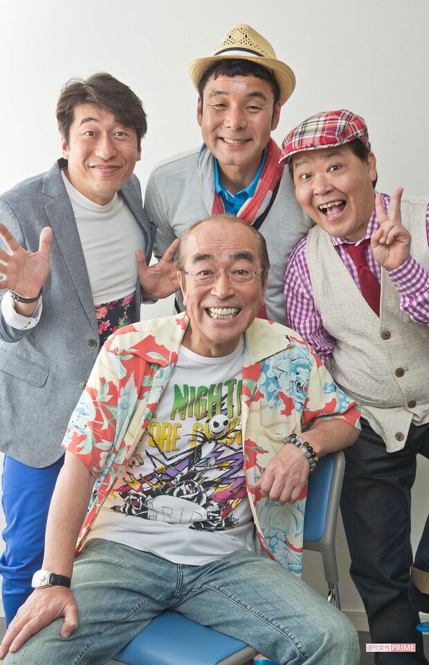 2013年5月30日、志村けん一座 第8回公演『志村魂』のインタビューで（全身バージョン）　撮影/廣瀬靖士