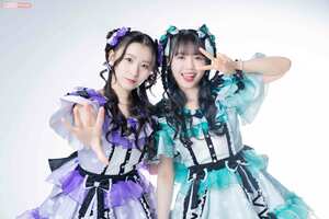 左から杏ジュリア、吉川ひより　撮影/北村史成