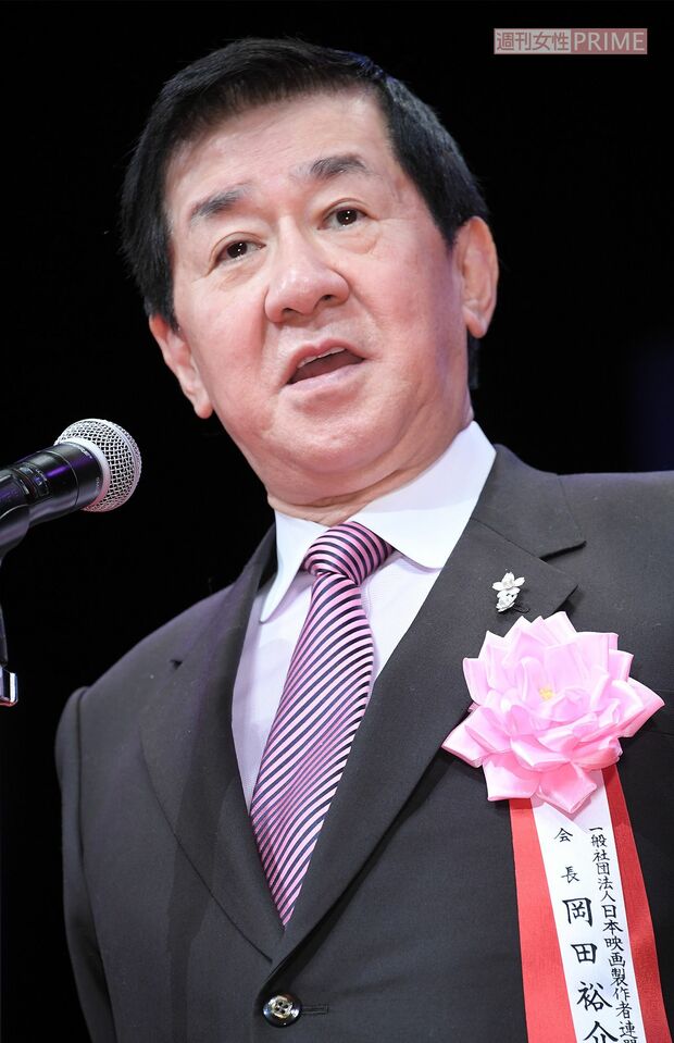 “戦後日本の娯楽を作った”岡田茂氏の長男