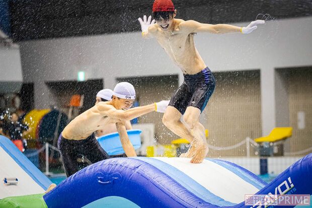 笑顔が弾ける祭nine.髙崎と浦上　撮影／廣瀬靖士