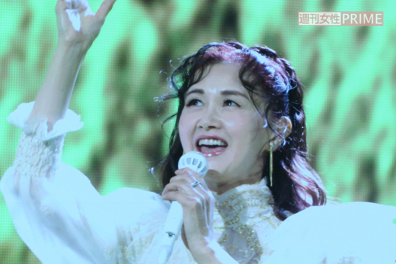 中島みゆきがデビュー前に打ち明けていた「30歳までに結婚相手を見つけ