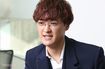 インタビューを受ける海蔵亮太