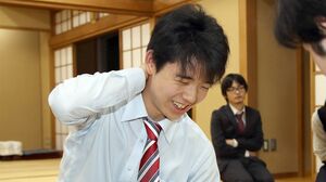 プロデビューから公式戦１５連勝目をあげた藤井聡太四段（C）産経ビジュアルサービス