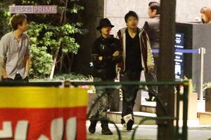 2012年12月、赤西礼保の誕生日に駆けつけた山下智久