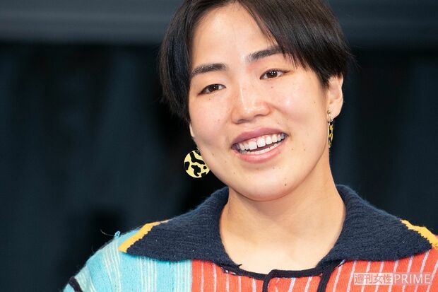 『よしもと芸人AIプロジェクト』発表会見でのゆりやんレトリィバァ（'20年11月）