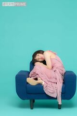 吉岡里帆　撮影／佐藤靖彦