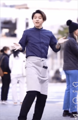 街中で踊る田口淳之介（Xより）