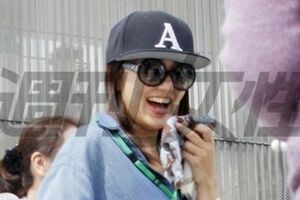 矢田亜希子を目撃! 人気小学校の文化祭に芸能人パパママ集結