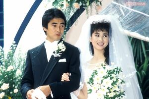 '85年『聖輝の結婚』と祝福された神田正輝との結婚。しかし、この結婚生活は12年後に幕を