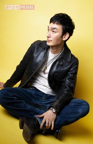 草なぎ剛　撮影／廣瀬靖士　取材・文／今井ひとみ　ヘアメイク／荒川英亮