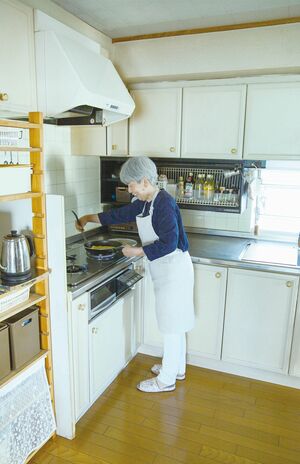 調理台はこまめにリセットして料理がご機嫌に楽しく作れるように 撮影/吉村規子