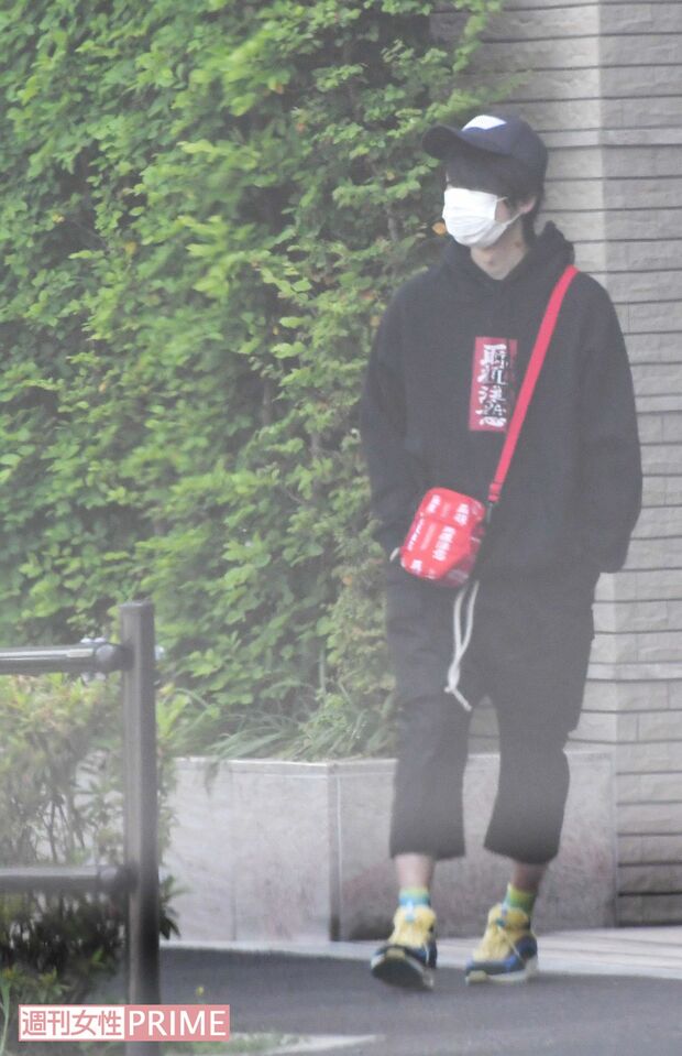 川谷絵音