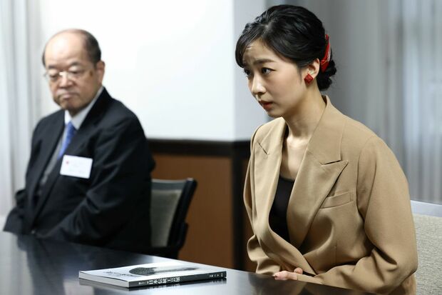 石川県をお訪れた際には、バレッタとイヤリングが輪島塗のものを選ばれた(2024年10月)