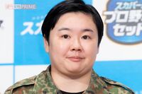 『オールスター後夜祭』でやす子に「フワちゃん見てる〜?」と言わせた有吉弘行、騒動スルーのくせにネタ化…