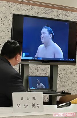 令和4年大相撲5月場所、2日目は間垣親方（元・横綱白鵬）のトークイベントが行われた（筆者提供）