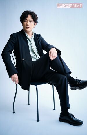 稲垣吾郎　ヘアメイク／金田順子　スタイリスト／黒澤彰乃　撮影／廣瀬靖士