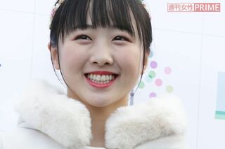 本田望結が公開した大人びた“イメチェンショット”に「とっても素敵」「老けて見…