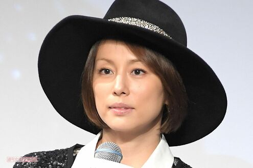 米倉涼子の自宅に麻薬取締部のガサ入れ報道、思い起こされる25年前の“覚醒剤で逮捕の恋人”「国民的女優の…