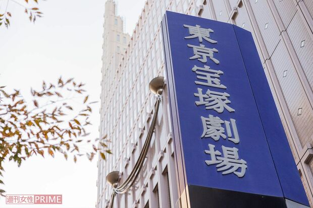 東京都千代田区『東京宝塚劇場』外観