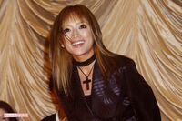 『M』はただの“暴露本”ではない 秋元康氏も後押しするベストセラーのスキーム