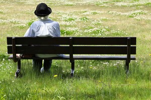 単身高齢者は9000万人を超え、今後も増え続ける見込み……