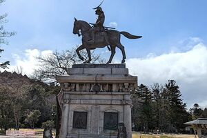仙台城跡にある伊達政宗公騎馬像