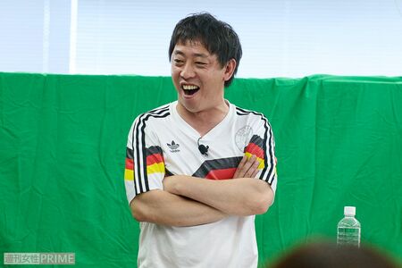 収録中のさらば青春の光・森田