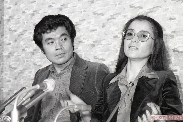 '80年に元夫の小宮とともに離婚会見を開いた倍賞千恵子