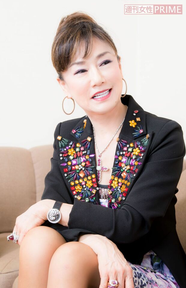 マダム信子会長　撮影／高梨俊浩