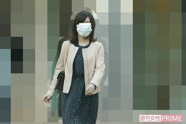 二宮の自宅を出入りする、元アナウンサーのIさん
