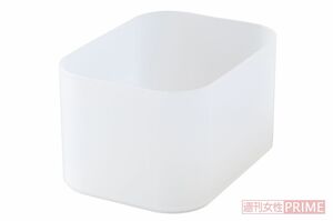 ポリプロピレンメイクボックス・1/2横ハーフ　撮影／矢島泰輔