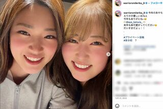 村上宗隆選手との交際が報じられた原英莉花選手（左、公式インスタグラムより）