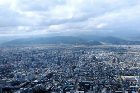 カニを打ち出し、旅行需要を創出する鳥取県。季節限定で蟹取県に改名する