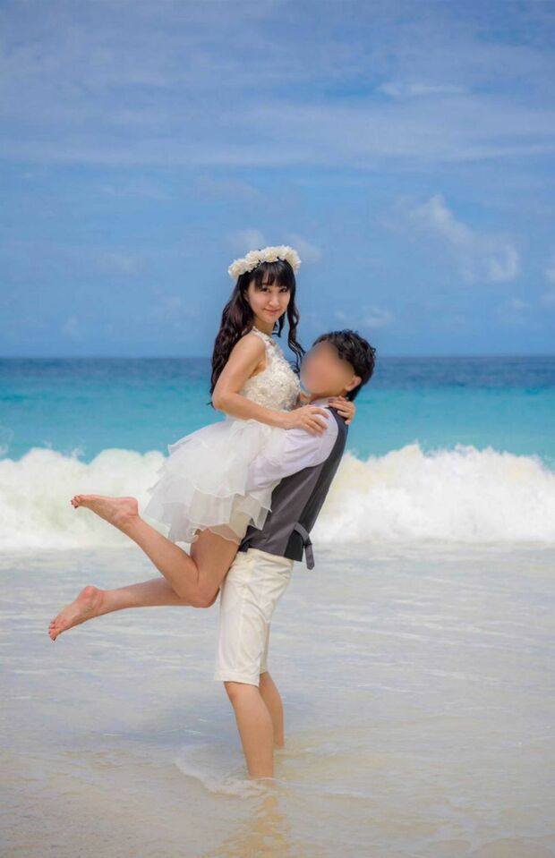 あざらしさんと32歳下の“王子”さん　写真提供／あざらしさん