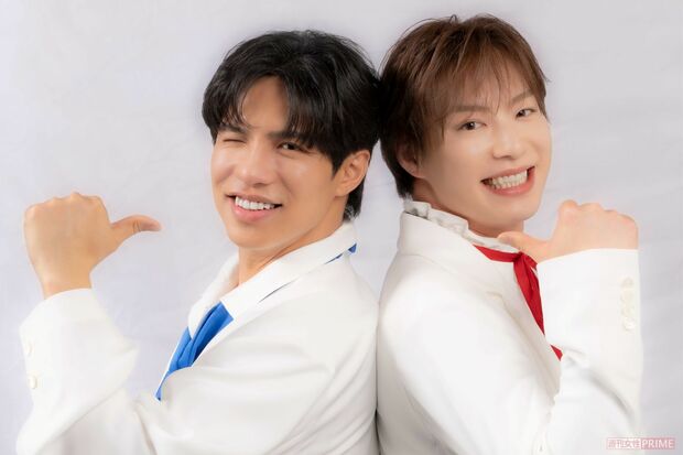 『MATSURI』柳田優樹(左)と『SHOW-WA』塩田将己 撮影/伊藤和幸、ヘアメイク/服部ゆりあ、森村まほ、寺澤はるか(CONTINUE)、衣装デザイン/鈴江英夫(H)