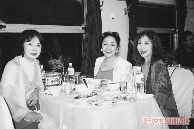 中国・北京。車内食堂にて