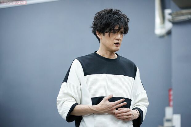 リアクションや表情を逐一変えて、演出家とすり合わせ　撮影／廣瀬靖士