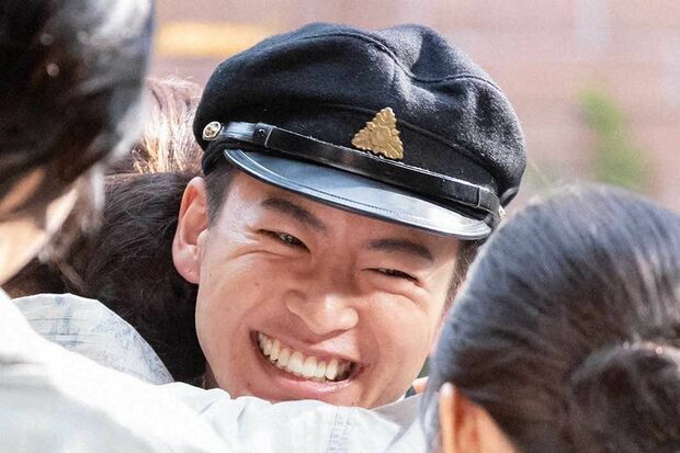 朝ドラ初挑戦でヒロイン・寅子の弟役を好演中の三山凌輝