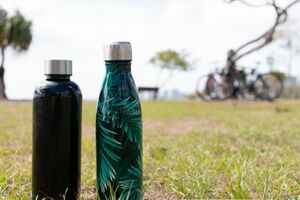 今年のペットボトル消費量は世界で5831億本を超える見通し。マイボトルの普及は環境にもやさしい（画像はイメージです）