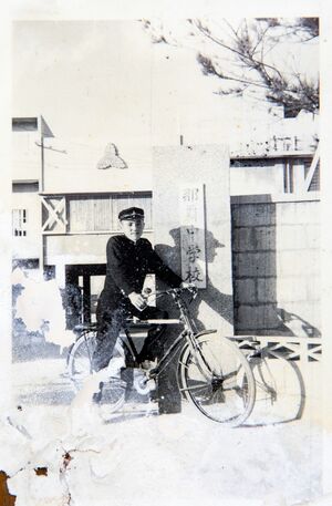 吹奏楽に打ち込む一方で、悪い仲間ともつるんでいた那覇中学時代。コザの高校に進学するが……