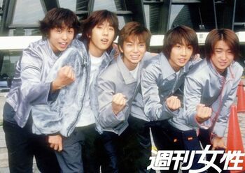 1999年11月、CDデビュー記念握手会を行った嵐